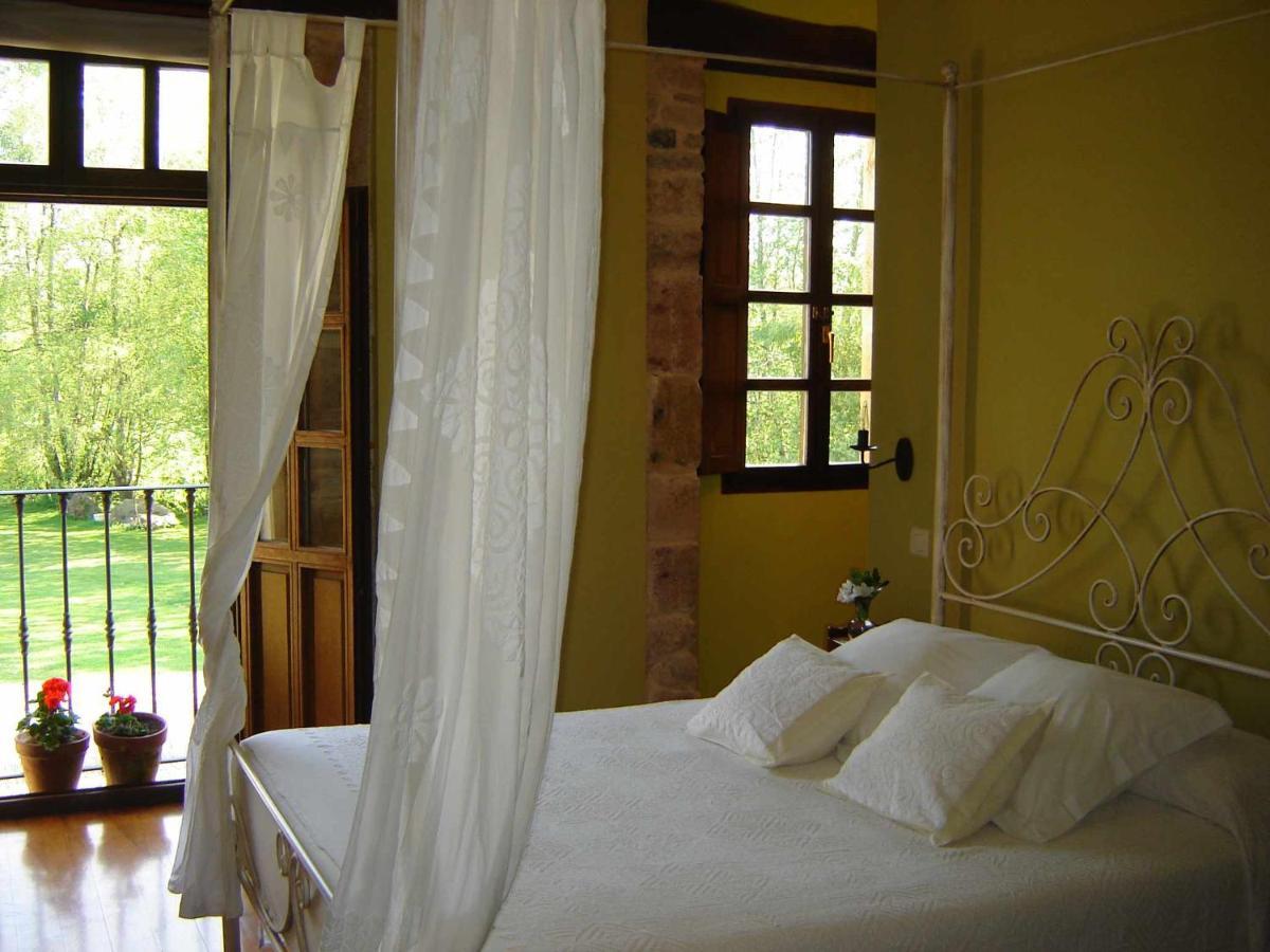 Hotel Casona De San Pantaleón de Aras Zewnętrze zdjęcie